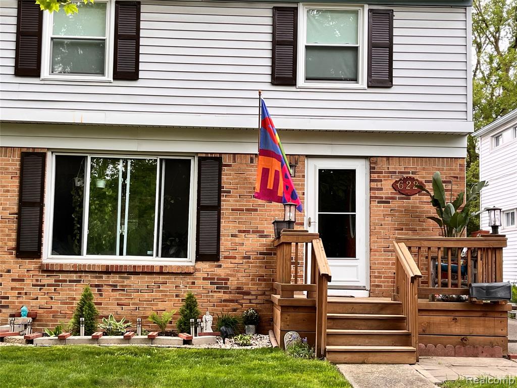 622 Chalmers Street, Flint, MI 48503 — front exterior