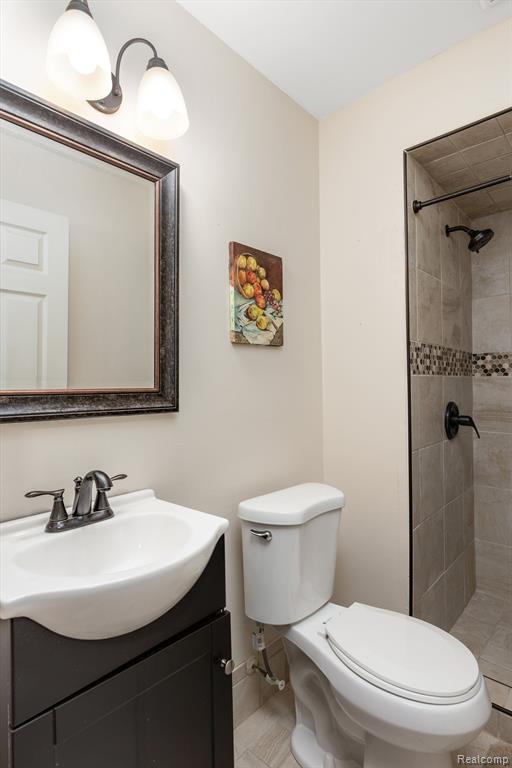 47172 Ellie Drive, Macomb, MI 48044 — Photo 16