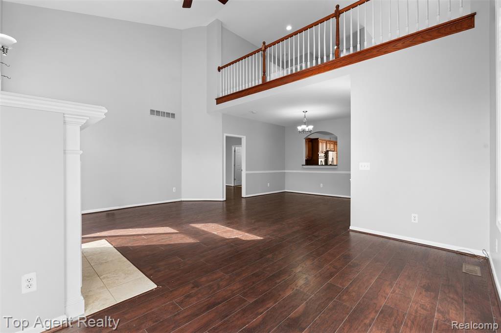 1066 Lorenzo Court, Troy, MI 48085 — Photo 12