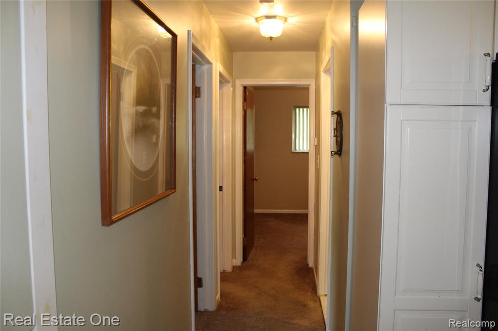 1425 N Alstott Drive, Howell, MI 48843 — Photo 12