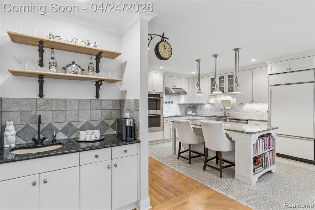 470 SOUTHFIELD Road, Birmingham, MI 48009 — Photo 17