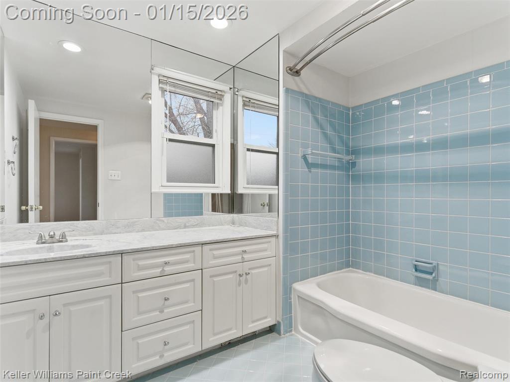 7434 Glengrove Drive, Bloomfield Hills, MI — Photo 25