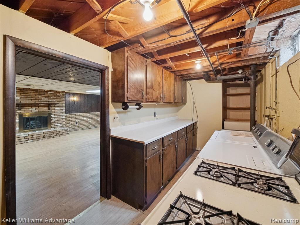 6450 Fenton Street, Dearborn Heights, MI 48127 — Photo 27