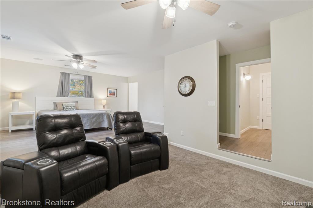 212 Airport Drive, Holly, MI 48442 — Photo 14