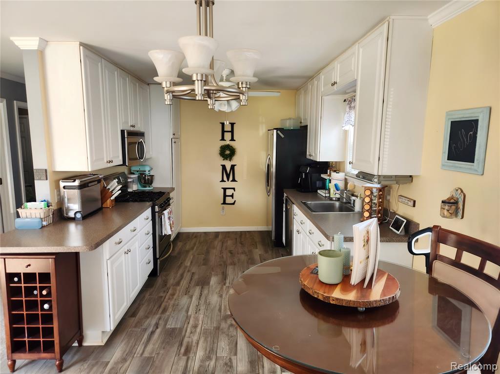 51380 Ashley Street, New Baltimore, MI 48047 — Photo 5