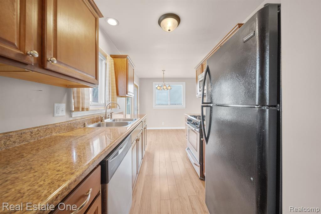 417 HAZE, Pinckney, MI 48169 — Photo 7