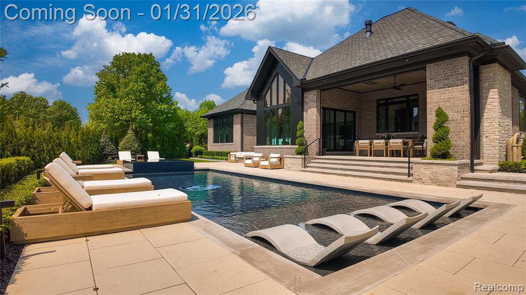 4592 Pinnacle Boulevard, Rochester, MI, 48306