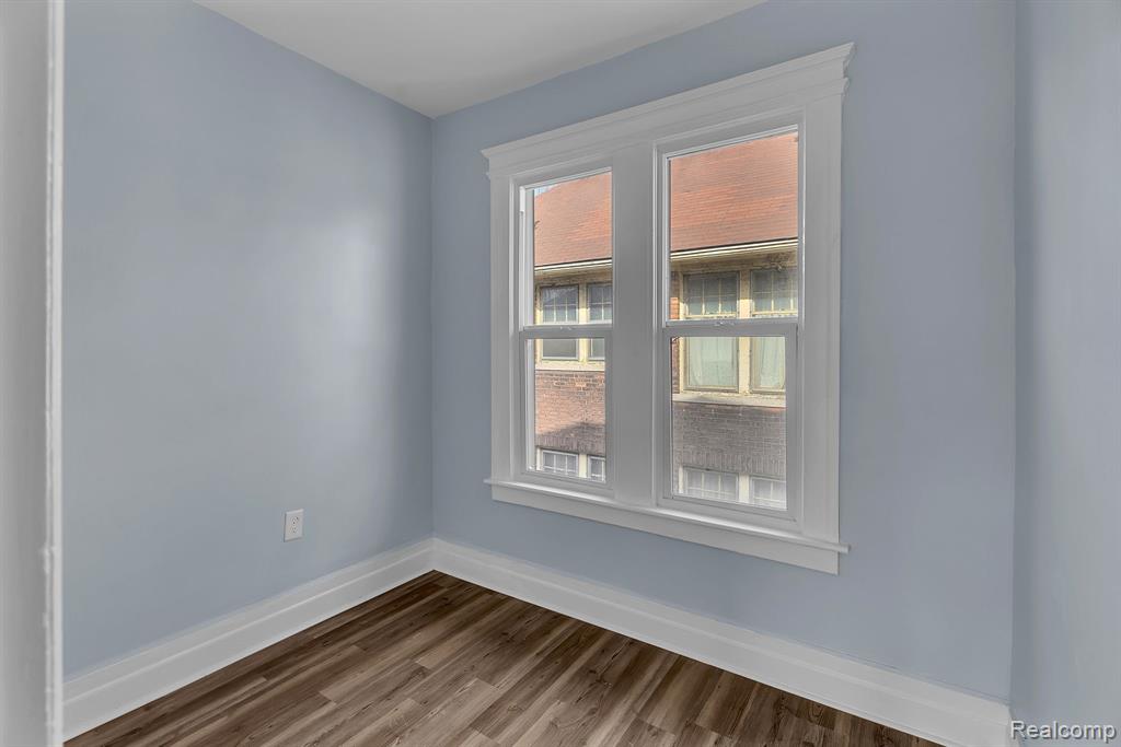 951 E Grand Boulevard, Detroit, MI 48207 — Photo 11