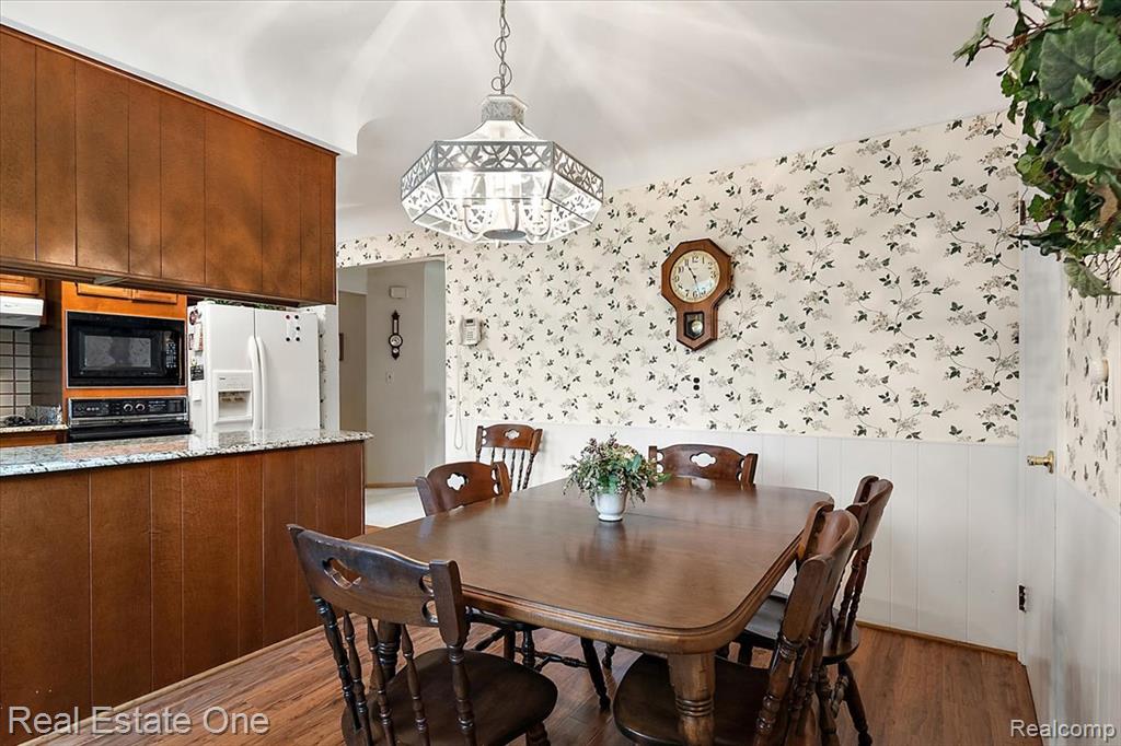 53223 Starlite Drive, Shelby Twp, MI 48316 — Photo 34