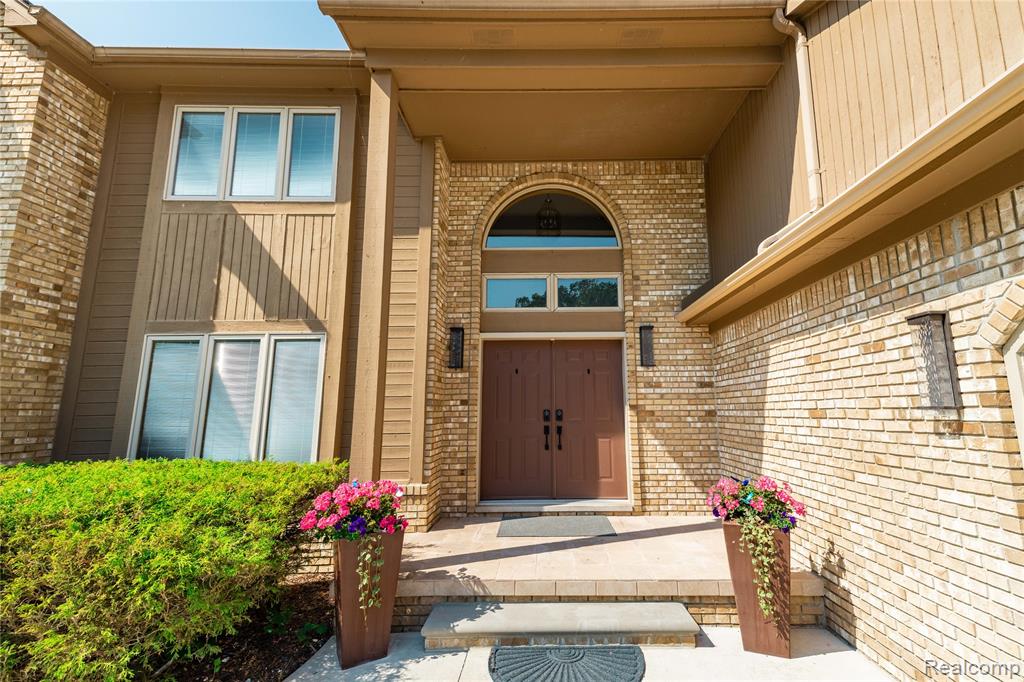 29462 East River Road, Grosse Ile, MI 48138 — Photo 5