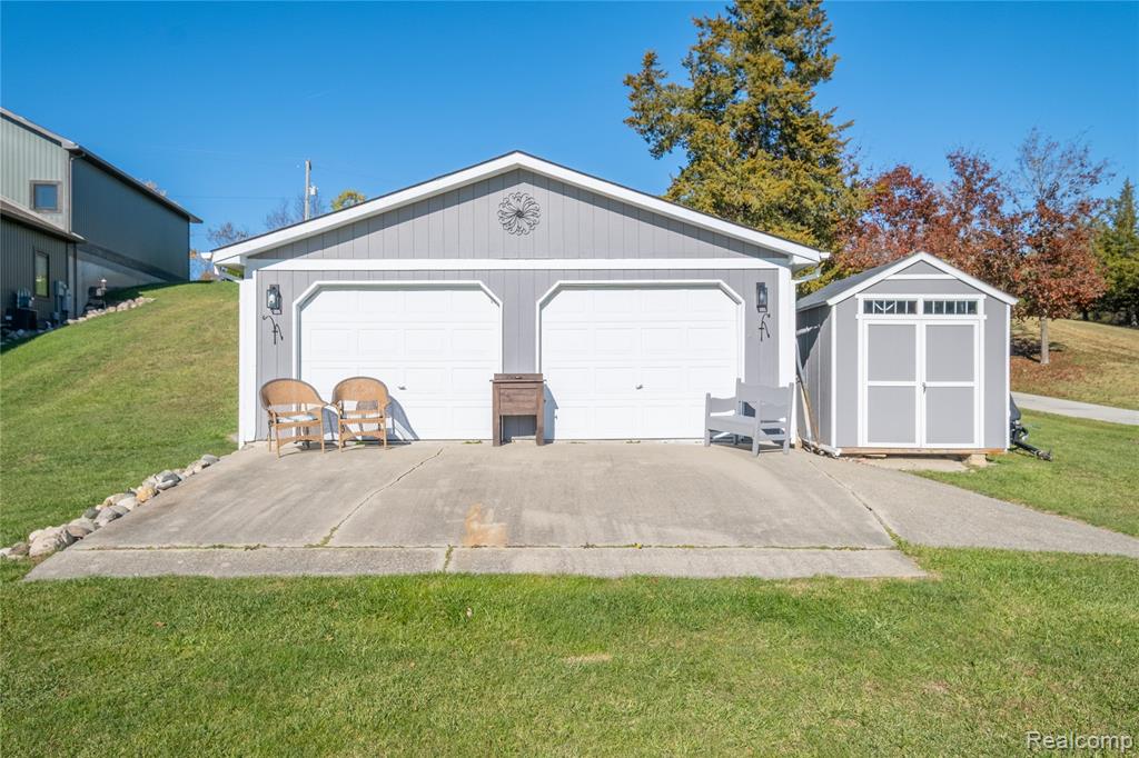 10476 Runyan Lake Road, Fenton, MI 48430 — Photo 42