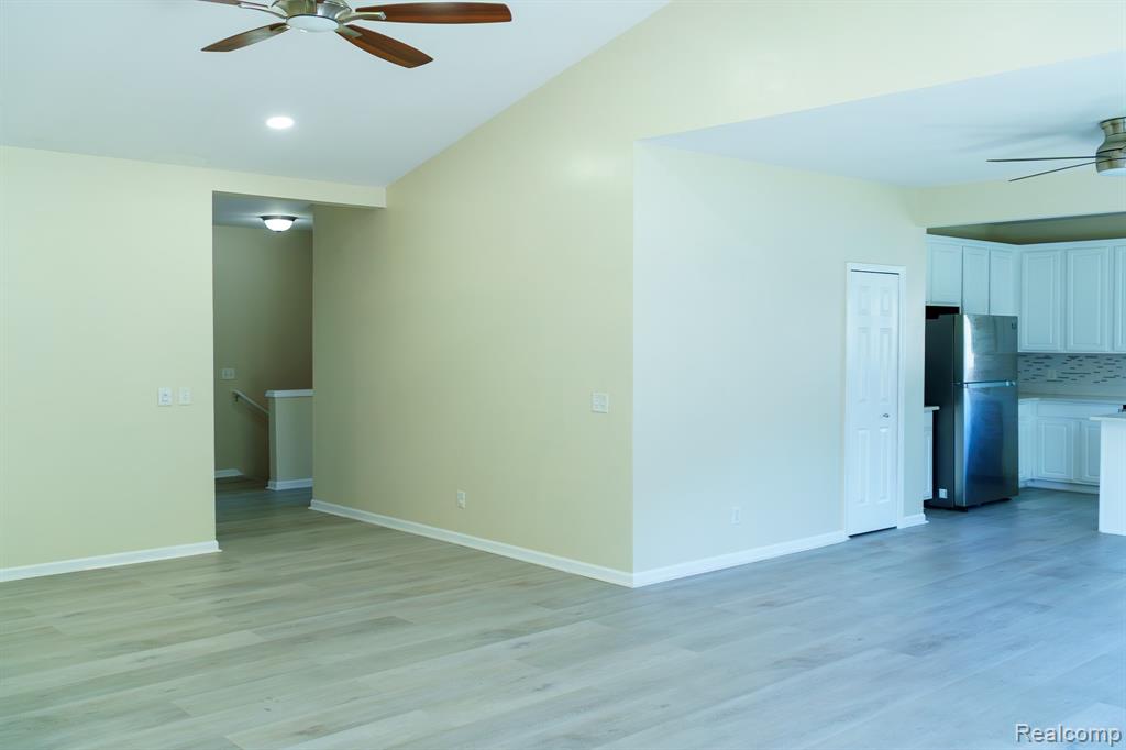 1803 Pinecroft Drive, Canton, MI 48188 — Photo 23