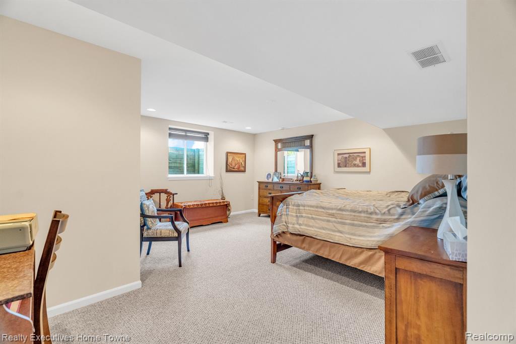 2975 Sandy Oaks Lane, Fort Gratiot, MI 48059 — Photo 44