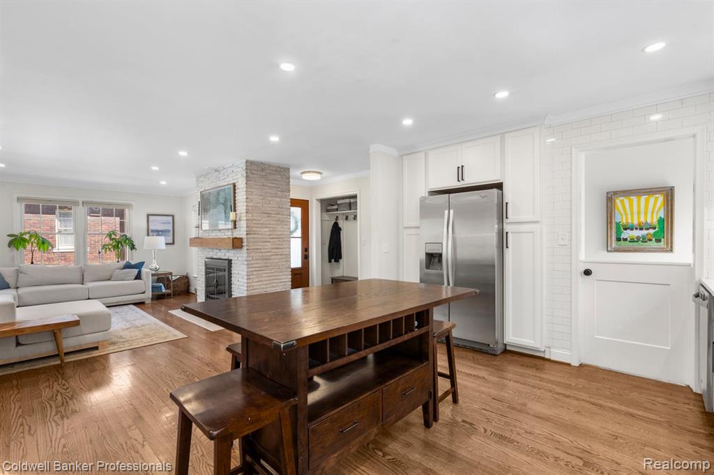 631 Washington Road, Grosse Pointe, MI 48230 — Photo 10