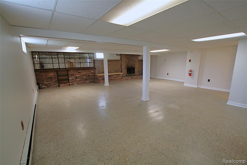 5404 Miller Road, Swartz Creek, MI 48473 — Photo 24
