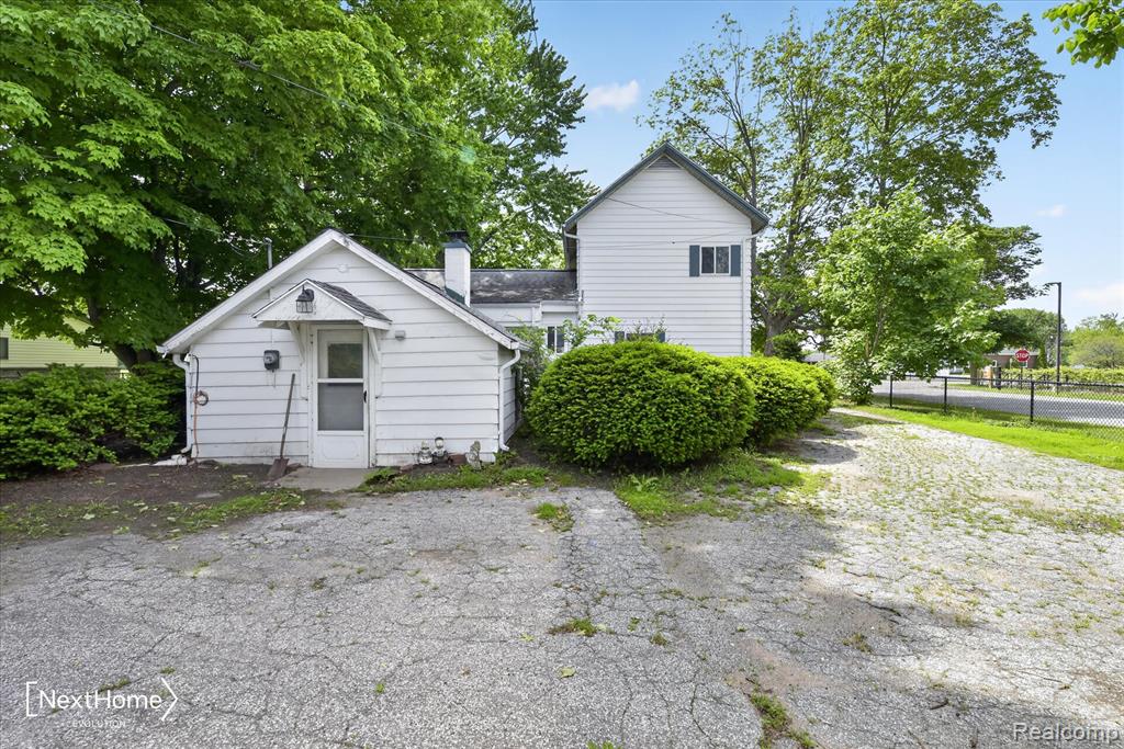 783 E Huron River Drive, Van Buren, MI 48111 — Photo 4
