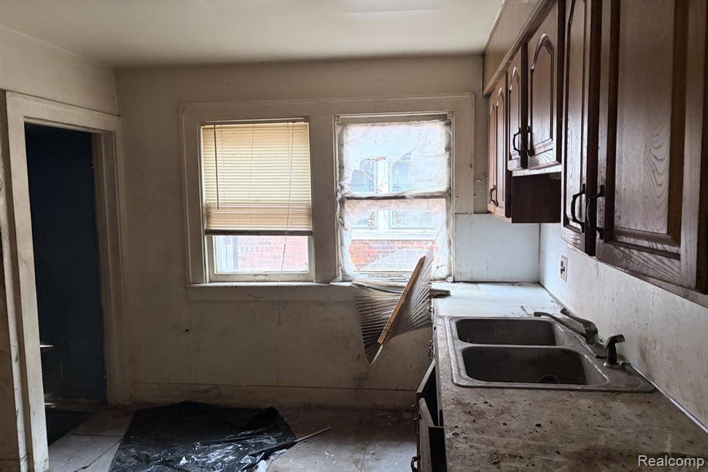 11714 Kentucky Street, Detroit, MI 48204 — Photo 7