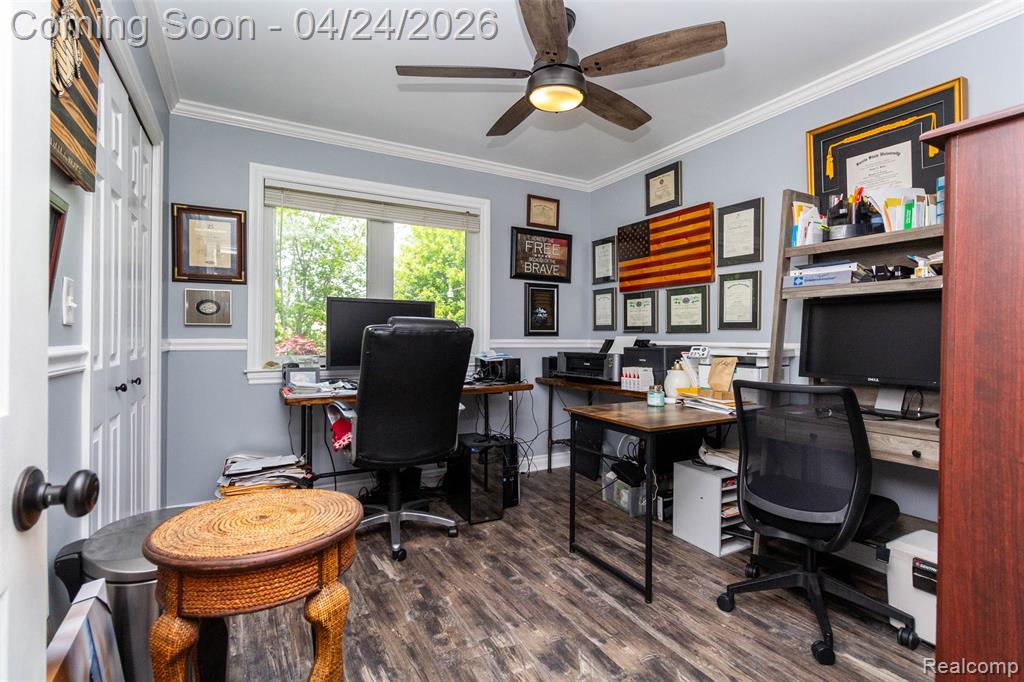 653 Chestnut Street, Wyandotte, MI 48192 — Photo 36