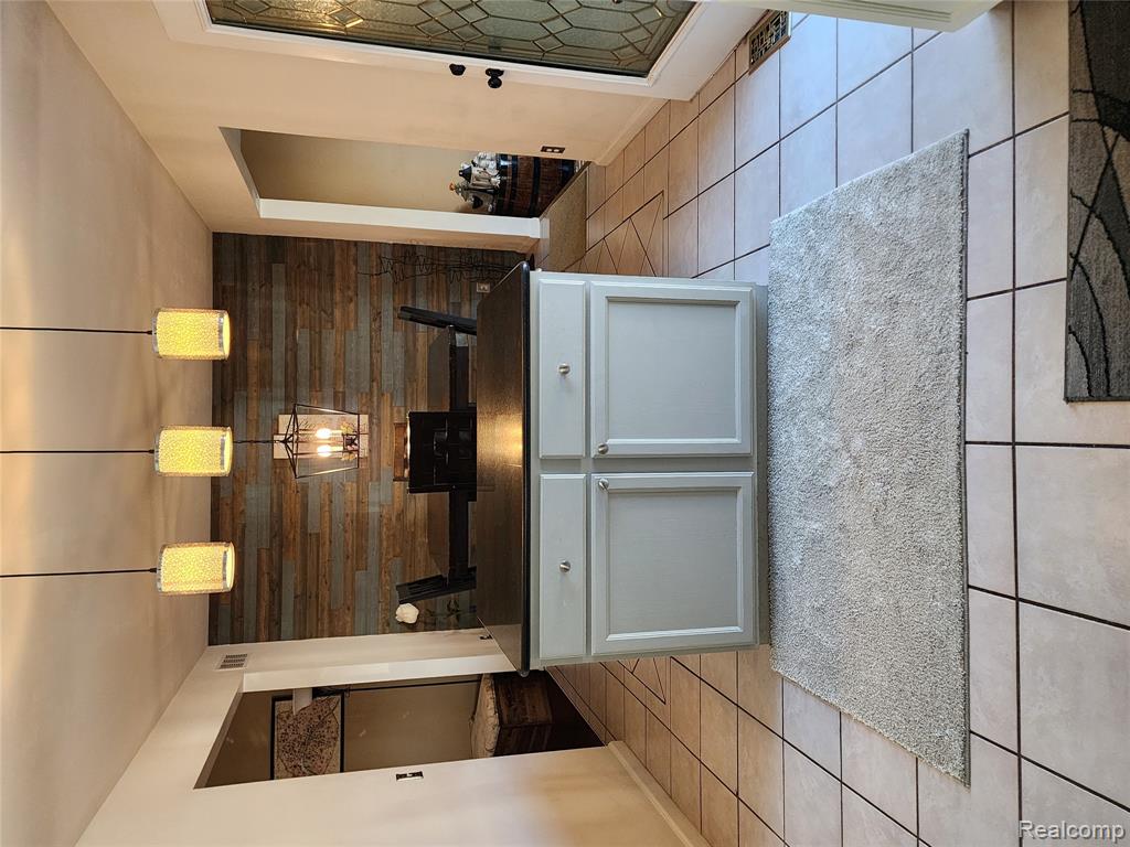3955 Trumbull Street, Trenton, MI 48183 — Photo 9