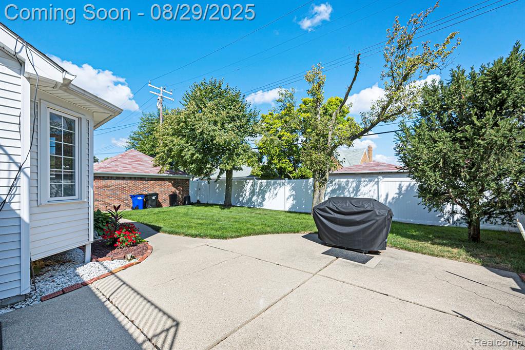 8143 Sirron Street, Detroit, MI 48234 — Photo 25