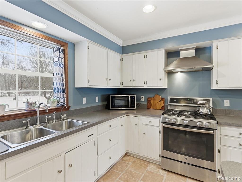 3360 S Hadley Road, Ortonville, MI 48462 — Photo 19