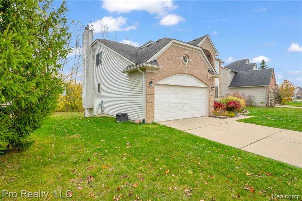 5967 Cedar Ridge Drive, Ann Arbor, MI 48103 — Photo 2
