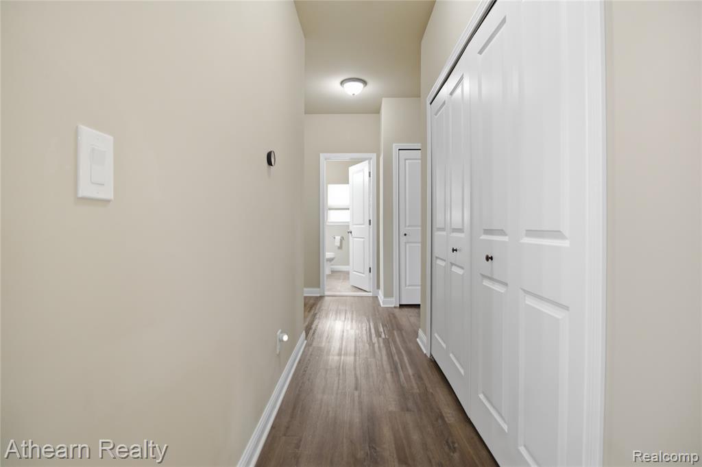 8197 Hidden Cove Court, Grand Blanc, MI 48439 — Photo 32