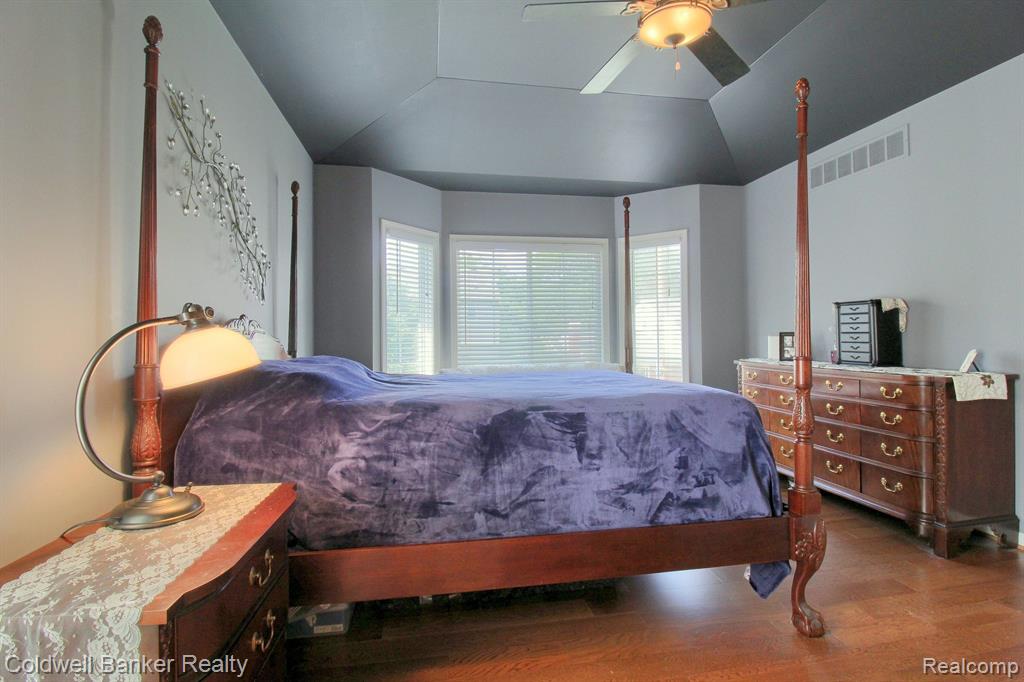 1696 CASSADY PLACE Drive, Plymouth, MI 48170 — Photo 20
