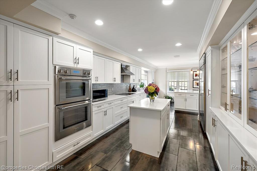 3060 Chickering Lane, Bloomfield Hills, MI 48302 — Photo 18