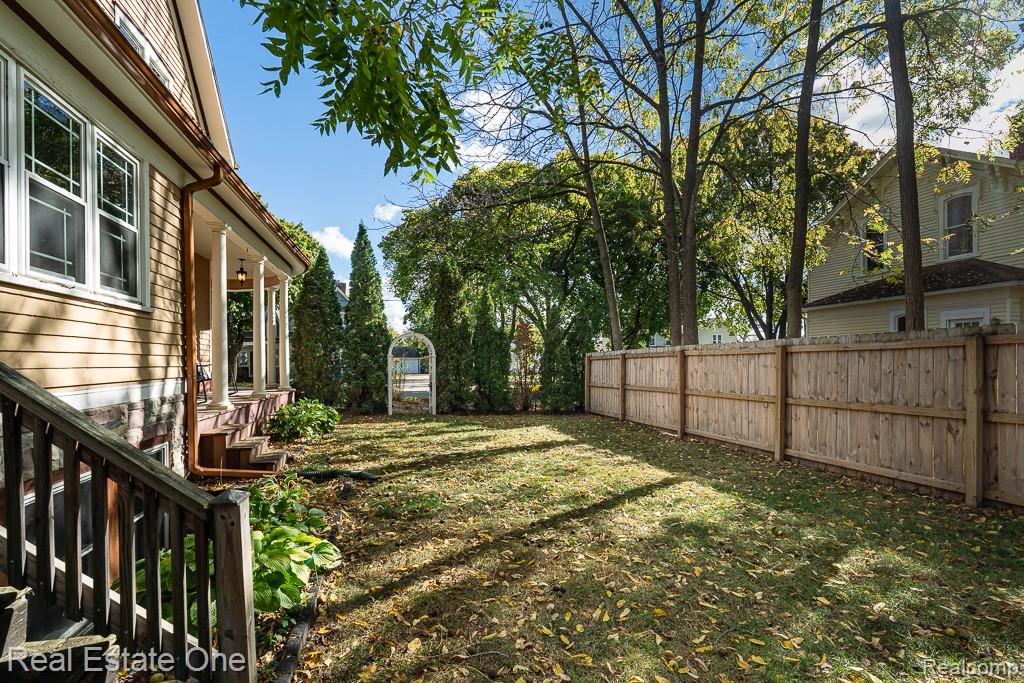 629 N Calhoun Street, Lapeer, MI 48446 — Photo 58
