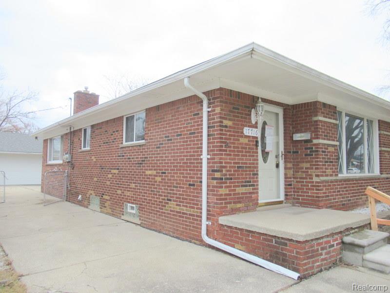 17716 Veronica Avenue, Eastpointe, MI 48021 — Photo 2