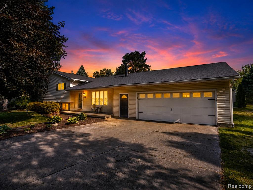 1055 E Hollywood Boulevard, Clio, MI 48420 — Photo 30