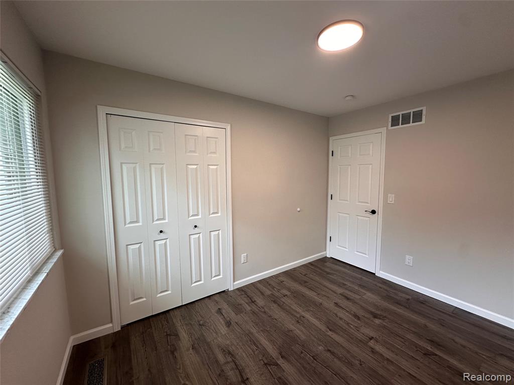 8706 Cologne Drive, Sterling Heights, MI 48314 — Photo 17