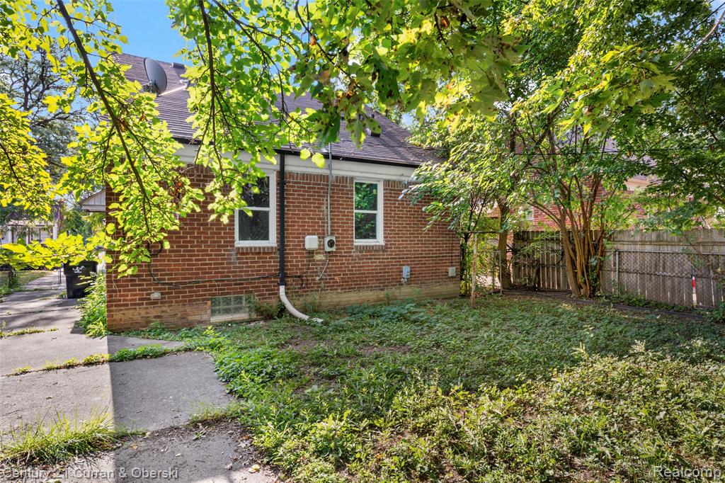 11035 Worden Street, Detroit, MI 48224 — Photo 19