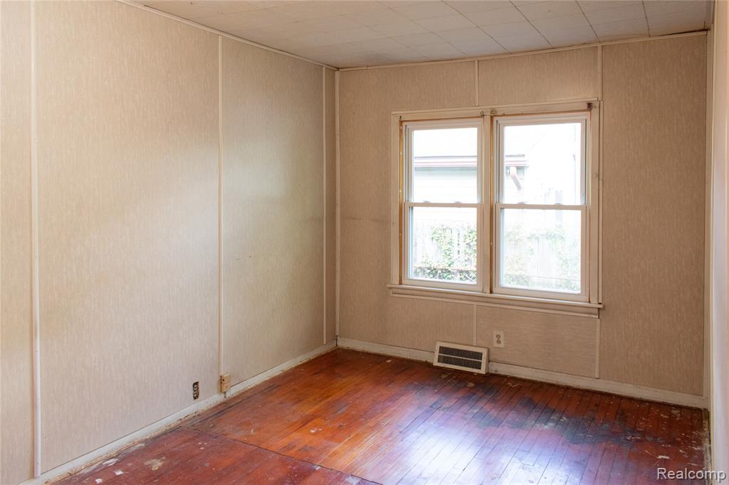 26536 Dartmouth Street, Madison Heights, MI 48071 — Photo 17