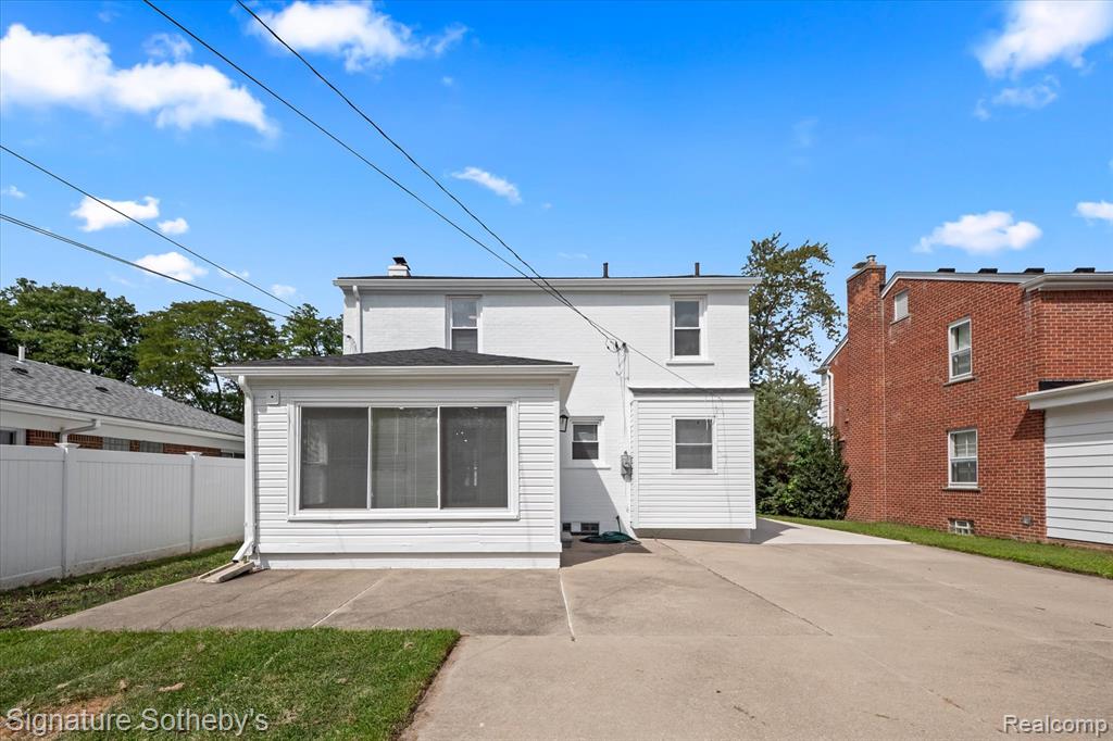 4235 Sheridan Drive, Royal Oak, MI 48073 — Photo 25