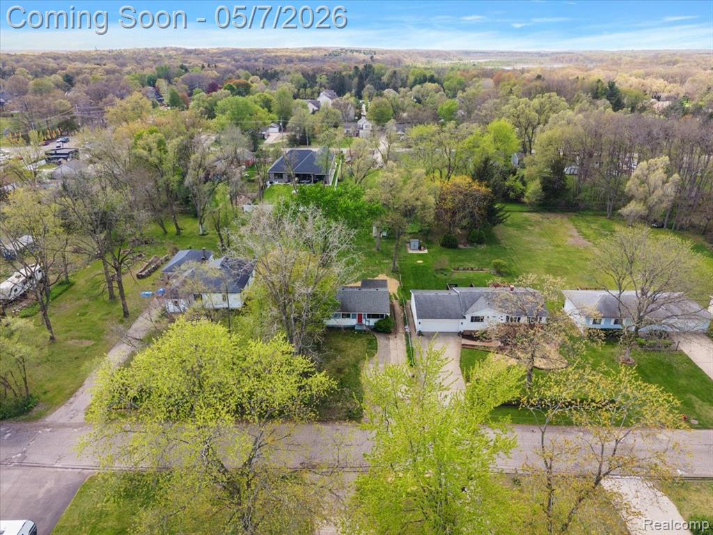 2795 Woodbury Street, Walled Lake, MI 48390 — Photo 57