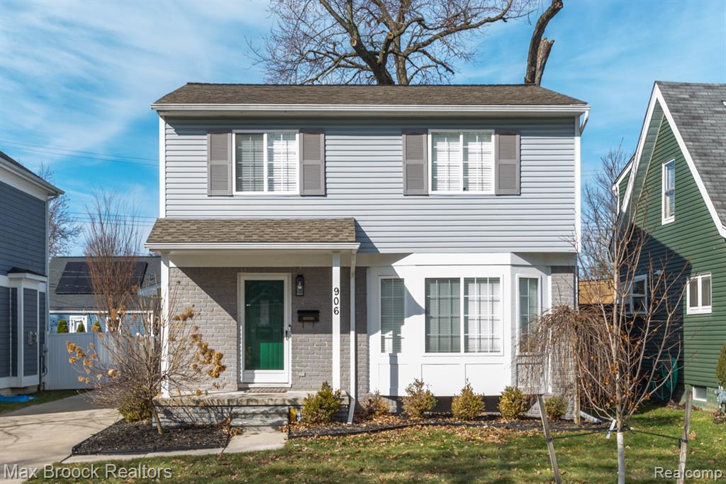 906 McLean Avenue, Royal Oak, MI 48067 — Photo 2