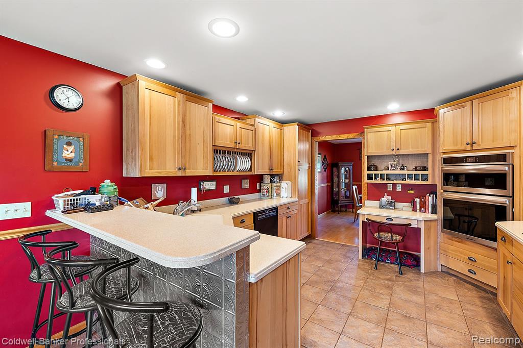 6099 SIMMONS Trail, North Branch, MI 48461 — Photo 18