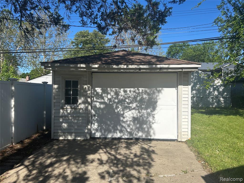 4987 Roosevelt Boulevard, Dearborn Heights, MI 48125 — Photo 28