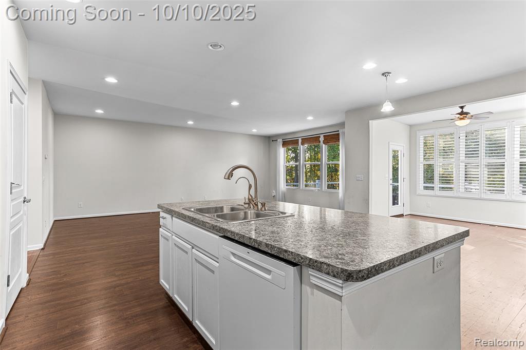 57797 Village Drive, New Hudson, MI 48165 — Photo 11
