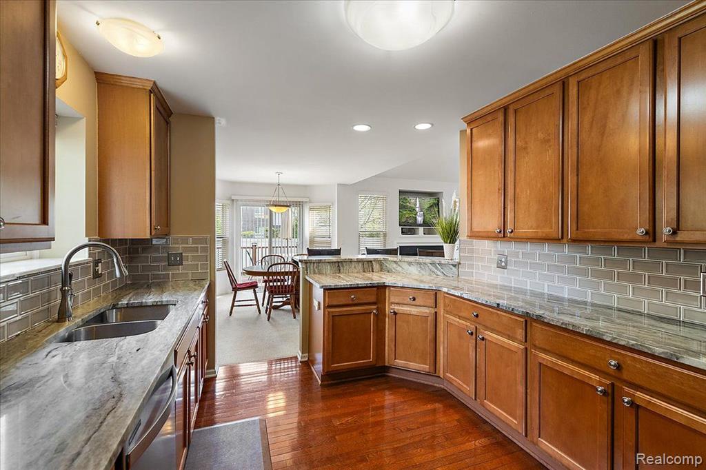 8133 SPRINGDALE Drive, 62, White Lake, MI — Photo 20