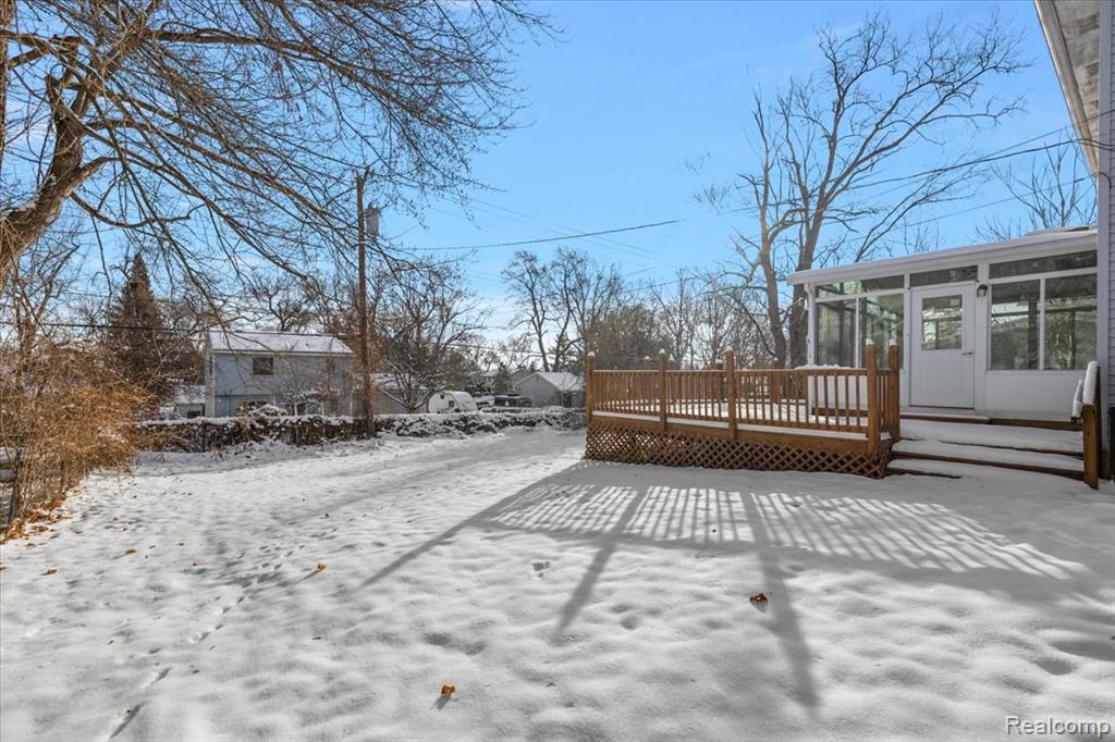 927 Alan Drive, Lake Orion, MI 48362 — Photo 40