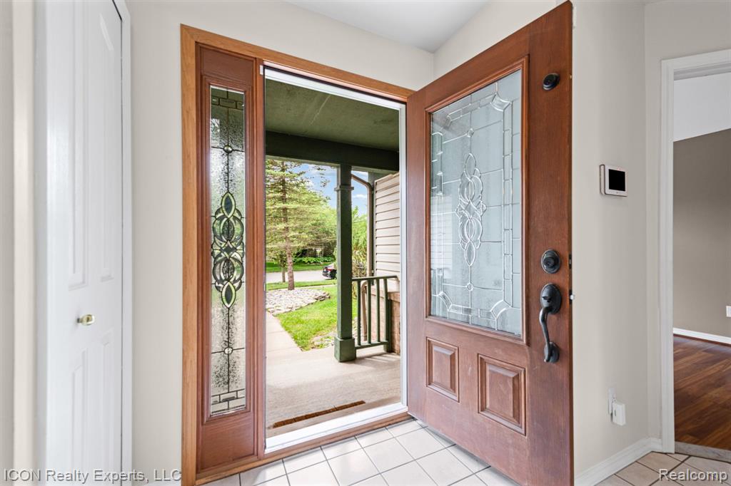 5367 High Ridge Drive, Ypsilanti, MI 48197 — Photo 4