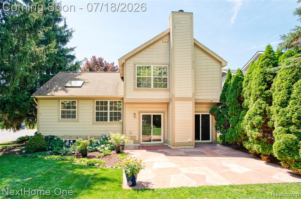 6496 Lake Meadow Drive, Waterford, MI 48327 — Photo 29