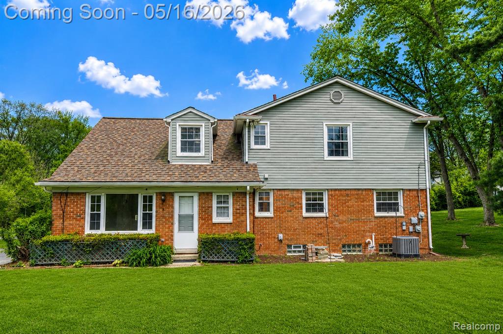 6295 Vernmoor Drive, Troy, MI 48098 — Photo 34