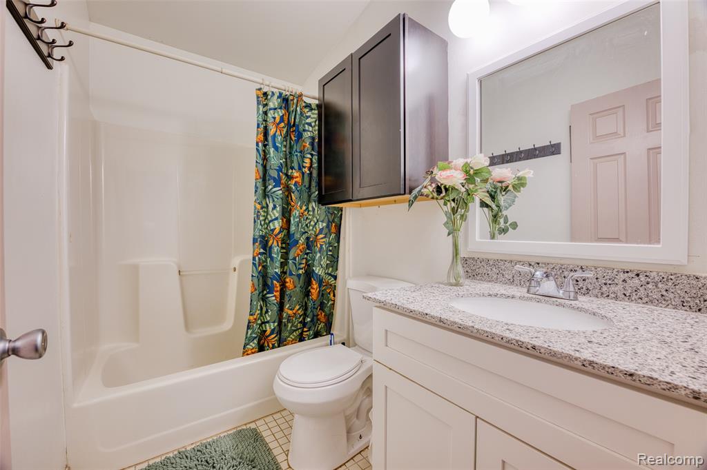 7557 Chilson Road, Pinckney, MI 48169 — Photo 5