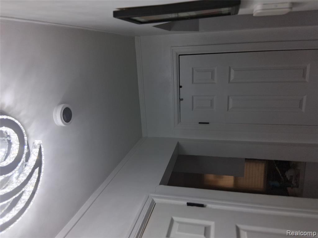 8663 Stout Street, Detroit, MI 48228 — Photo 16