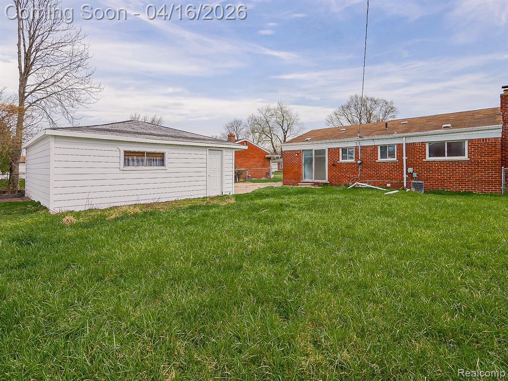 32209 Eastway Street, Roseville, MI 48066 — Photo 19