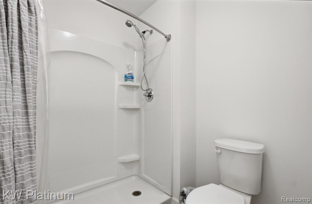 51743 Water Mark Drive, Macomb, MI 48042 — Photo 30